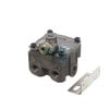 800650 by BENDIX - Relay Valve
