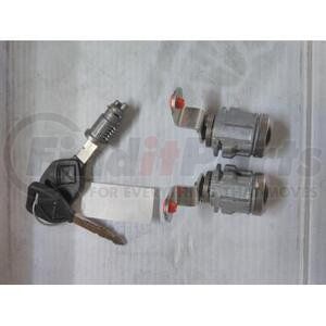 2518210C91 by INTERNATIONAL - Kit, Door Lock, Ignition Lock Kit With 2 Keys I1518, Navistar Compatible