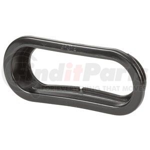 92420 by GROTE - Side Marker Light Grommet - 2 1/2" x 6 3/4" Oval Hole, For 6 Inch Oval Light