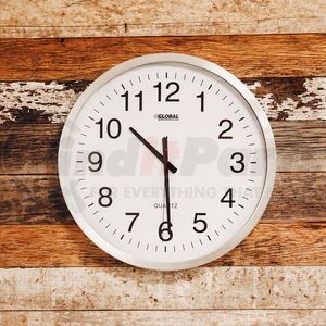 695321 by GLOBAL INDUSTRIAL - Global Industrial™ Oversized Wall Clock - 20¿ - Aluminum