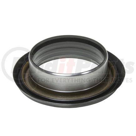 YY GM26060975 by YUKON - Adapter sleeve for GM 8.6in./9.5in. yokes to use triple lip pinion seal