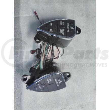 2604757C91 by INTERNATIONAL - Steering Wheel Switch, Navistar Compatible