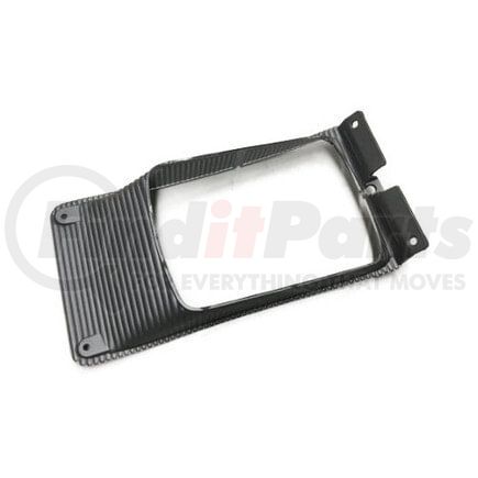 2515468C1 by INTERNATIONAL - Turn Signal Light Bezel - Right Hand, Acrylic, Navistar Compatible