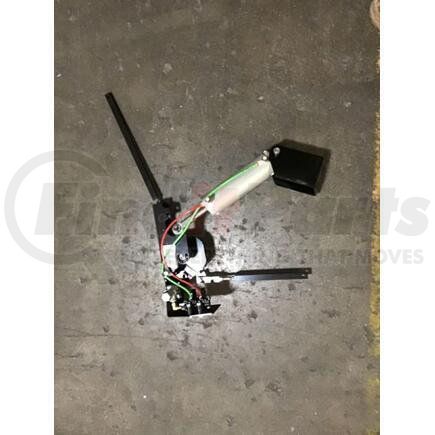 2515993C91 by INTERNATIONAL - HVAC Air Door Actuator, Navistar Compatible