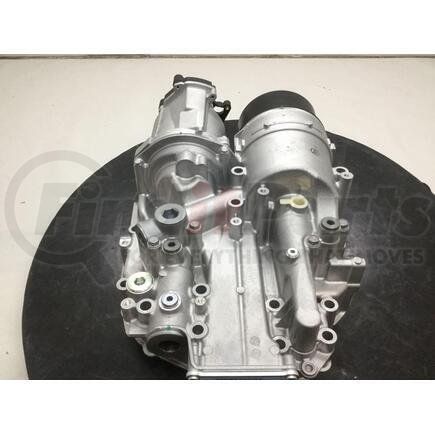 7098377C93 by INTERNATIONAL - Engine Oil Cooler, Navistar Compatible