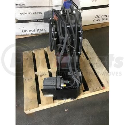 4056741C92 by INTERNATIONAL - TANK ,DEF, 16 GAL ASSEMBLY