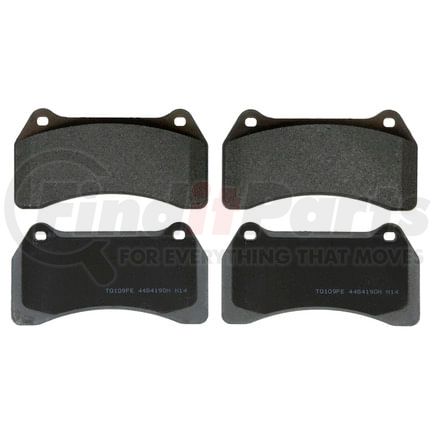 Wagner MX938 Disc Brake Pad Set Wagner Brake ThermoQuiet MX938 Semi-Metallic Disc Brake Pad Set