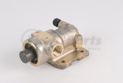 1426591 by KNORR-BREMSE - Iveco Clutch Servo Air Valve