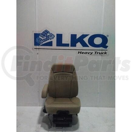 3661698C91 by NAVISTAR - INTERNATIONAL SEAT DRS ATLAS 70 TAN F/F