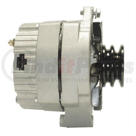 334-2116 by ACDELCO - Alternator - 12V, Delco 10 SI, with Pulley, Internal, Clockwise
