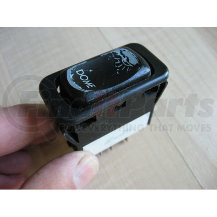 A06-30769-084 by FREIGHTLINER - Dome Light Switch