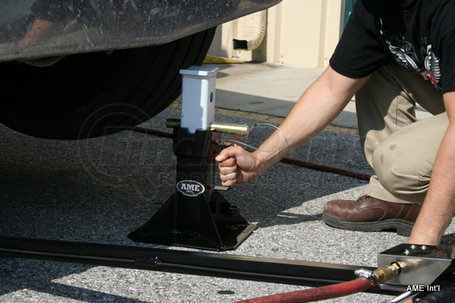 14400 by AME INTERNATIONAL - 22 Ton Heavy Duty Jack Stands