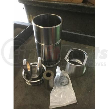 1825548C98 by NAVISTAR - INTERNATIONAL KT SLEEV,KIT PISTON SLEEVE &