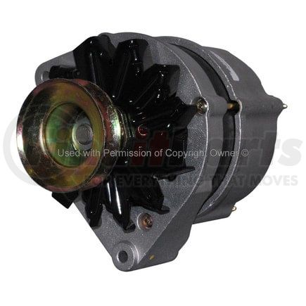 13105 by MPA ELECTRICAL - Alternator - 12V, Motorola, CW (Right), with Pulley, Internal Regulator