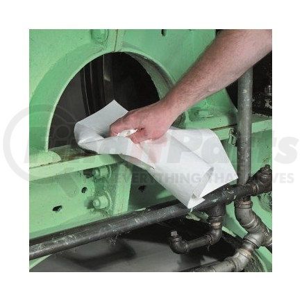 MAT423 by NEW PIG CORPORATION - Absorbent Mat Pad - Oil Only, Lightweight, Up to 22 gal. per bag