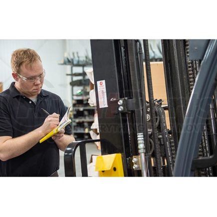 55775 by JJ KELLER - Forklift Training - Streaming Video Training Program - Module 2: Equipment Inspections (Eng)