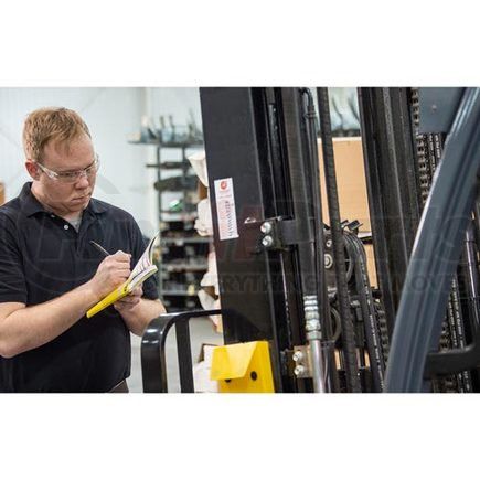 56198 by JJ KELLER - Forklift Training - Streaming Video Training Program - Module 2: Equipment Inspections (Span)