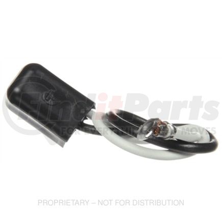 TL-94902 by FREIGHTLINER - Clearance and Marker Light Plug