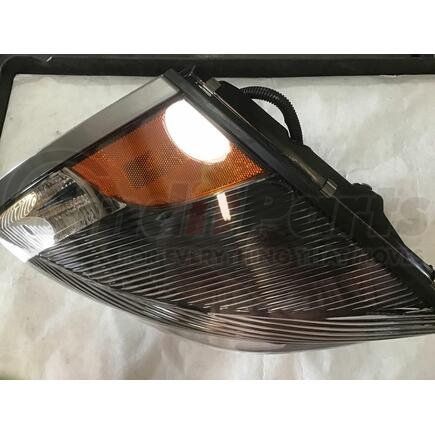 Volvo 82329127 Headlight Assembly