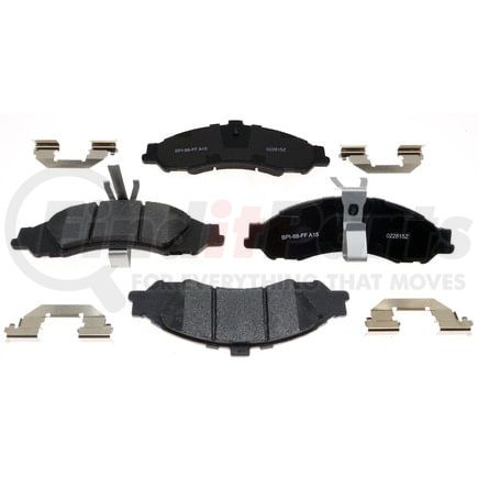 Raybestos MGD1043CH Raybestos R-Line Ceramic Brake Pad Set