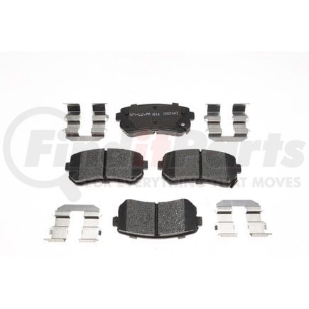 Raybestos MGD1157CH Raybestos R-Line Ceramic Brake Pad Set