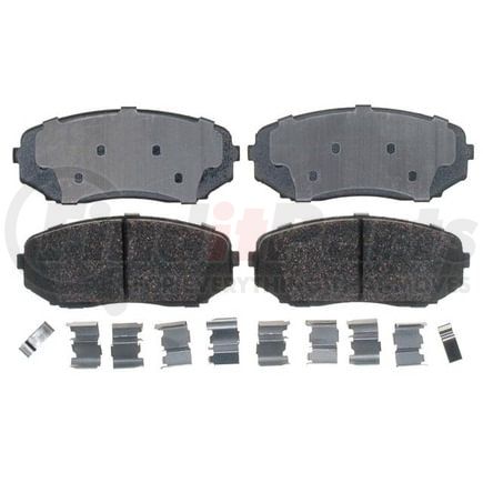 Raybestos MGD1258ACH Raybestos R-Line Ceramic Brake Pad Set