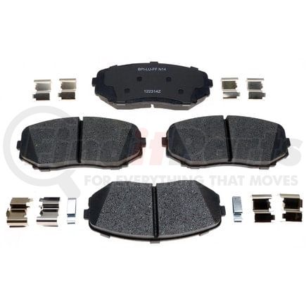 Raybestos MGD1258CH Raybestos R-Line Ceramic Brake Pad Set