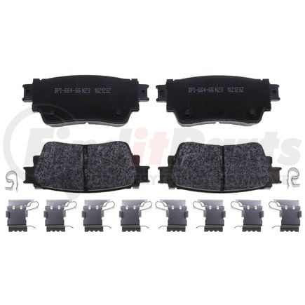Raybestos MGD2135CH Raybestos R-Line Ceramic Brake Pad Set