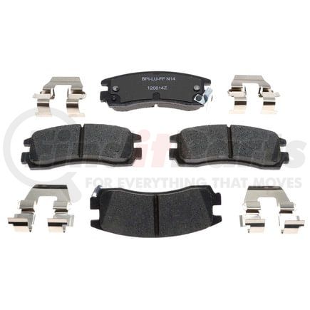 Raybestos MGD698CH Raybestos R-Line Ceramic Brake Pad Set