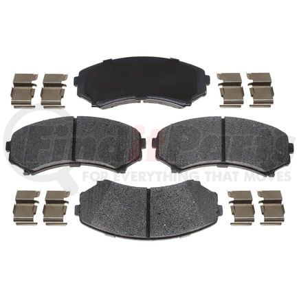 Raybestos MGD867CH Raybestos R-Line Ceramic Brake Pad Set