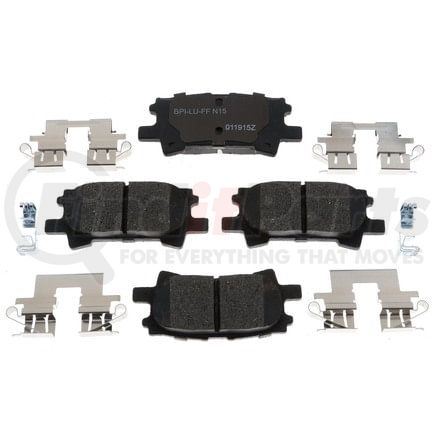 Raybestos MGD996CH Raybestos R-Line Ceramic Brake Pad Set