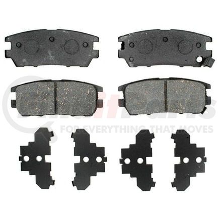 Raybestos PGD567C Raybestos Element3 Ceramic Brake Pad Set