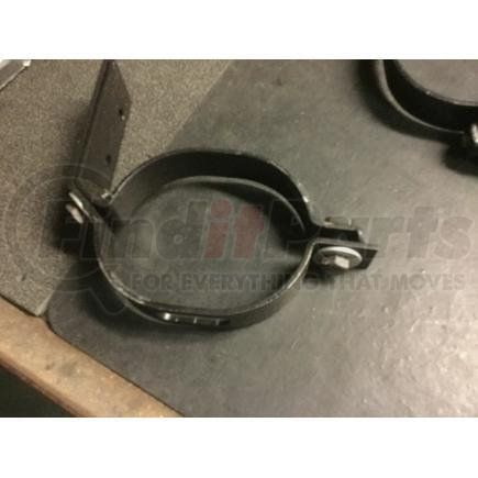 International 1698264C1 Engine Oil Cooler Mount Kit, Navistar Compatible