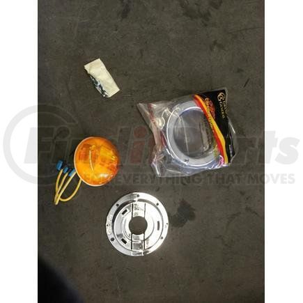 International 2599500C1 Clearance Light Lens - Amber, Navistar Compatible