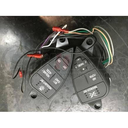 International 2611196C91 SWITCH,STEERING WHEEL SWITCH