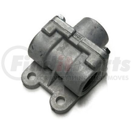 International 2036081C1 Fitting - "T" Flow Splitter Fuel Outlet, Navistar Compatible