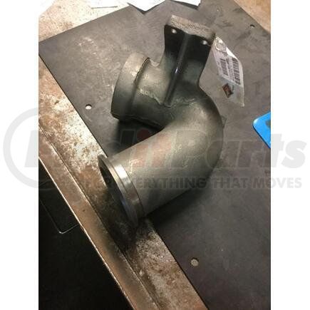 International 683520C1 Elbow Turbocharger Exhaust Outlet, Navistar Compatible