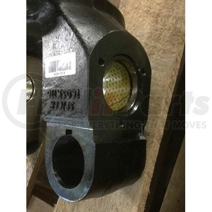 International 1668231C91 Steering Knuckle - Left Hand, Navistar Compatible