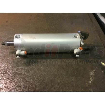International 2614993C91 Brake Master Cylinder, Navistar Compatible