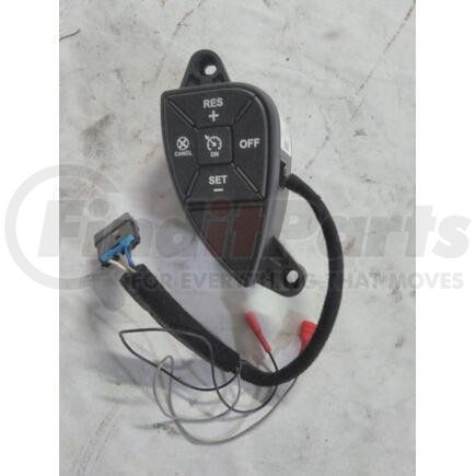International 3770135C2 Steering Wheel - 18 Inch, 1 Pod Leather, Navistar Compatible