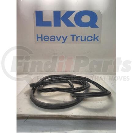 International 454270C3 Windshield Molding Retainer, Navistar Compatible