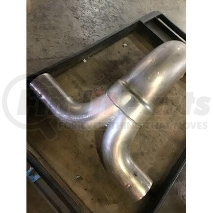 International 3847561C1 Exhaust Pipe, Navistar Compatible
