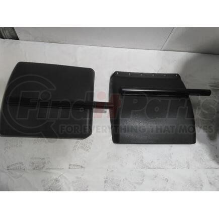 International 4105080C1 Fender Rear Quarter Kit, Navistar Compatible