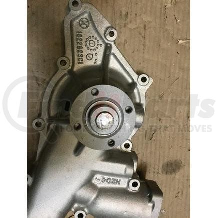 International 991969C91 Engine Water Pump, Navistar Compatible