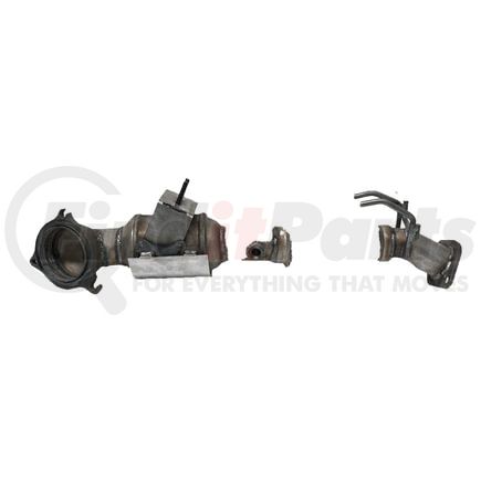 Davico 19631 Direct Fit Catalytic Converter