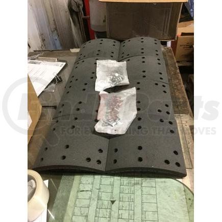 Meritor 1694422C91 - SET LINING NAB-456 REAR 16.5 X 7 P SHOE 2500