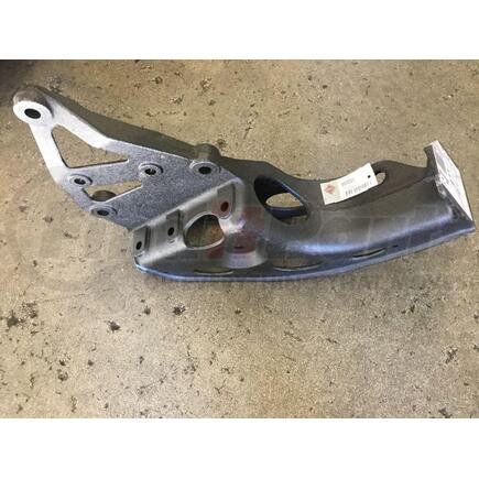 Navistar 3704940C4 SUPPORT , FRONT S