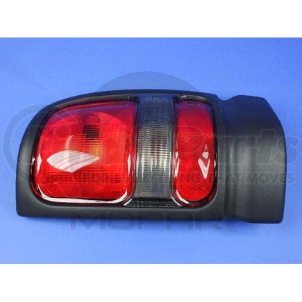 Mopar 55055264AC Brake / Tail / Turn Signal Light - Right, for 2001-2002 Dodge