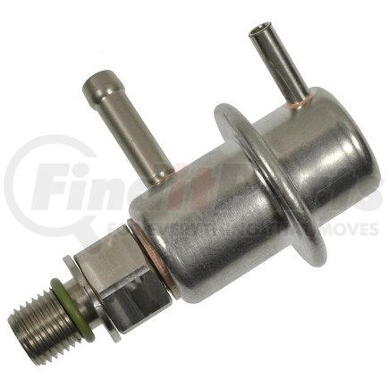 Standard Ignition PR225 Fuel Pressure Regulator - Steel, Gas, Angled Type, 2 Ports, Screw-In