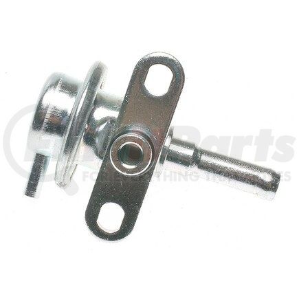 Standard Ignition PR31 Fuel Pressure Regulator - Gas, Angled Type, 38 psi, with O-Ring